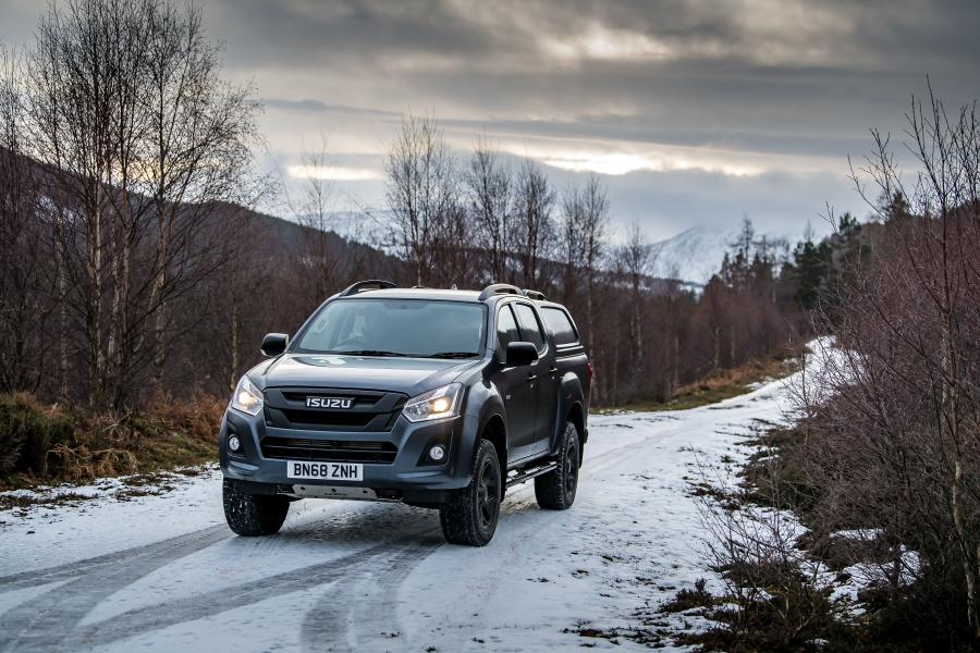  Isuzu D-Max Huntsman 2017 года  (UK) (фото 35 из 48)